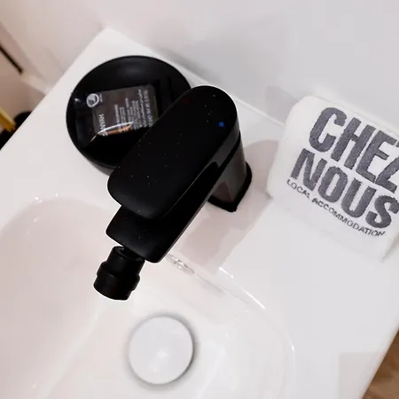 Chez Nous I E Ii